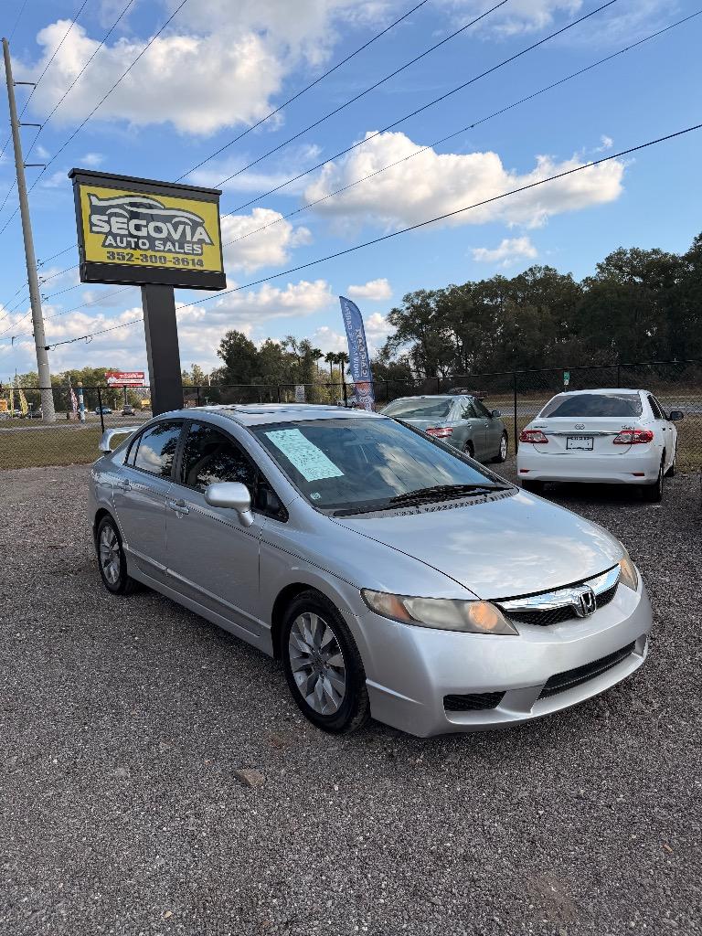 2010 Honda Civic EX-L's photo