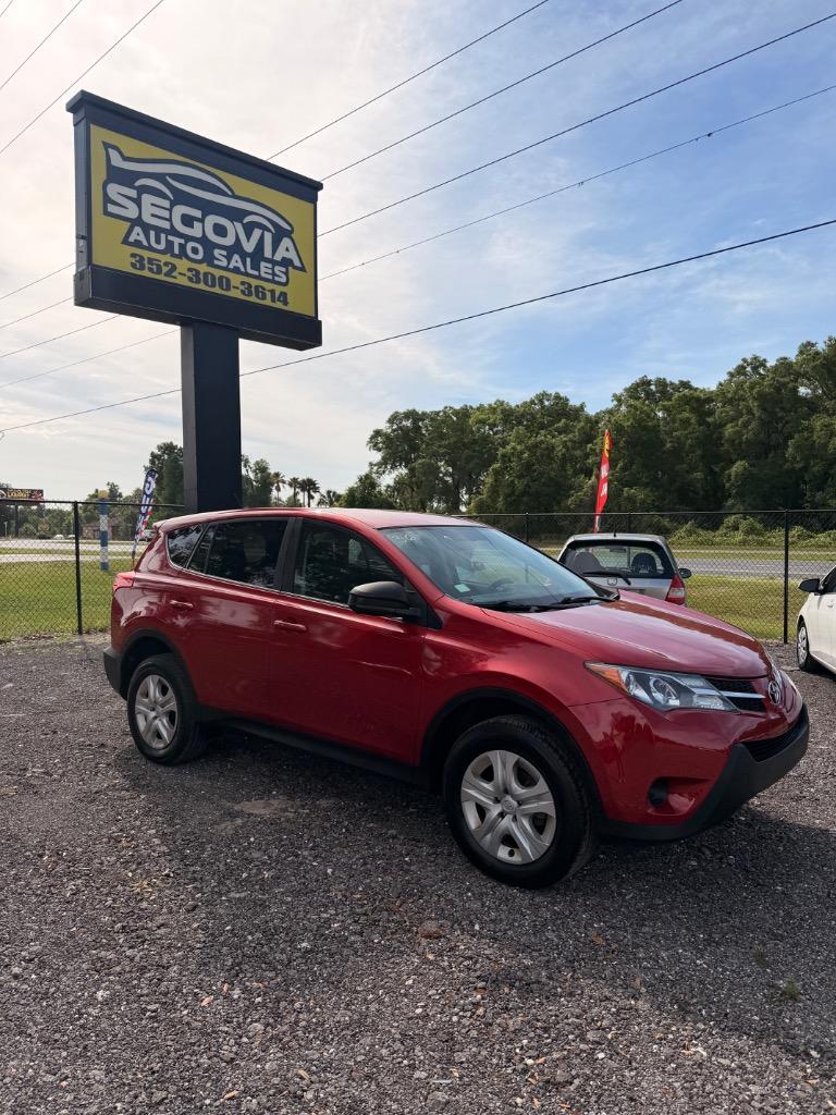 2015 Toyota RAV4 LE's photo
